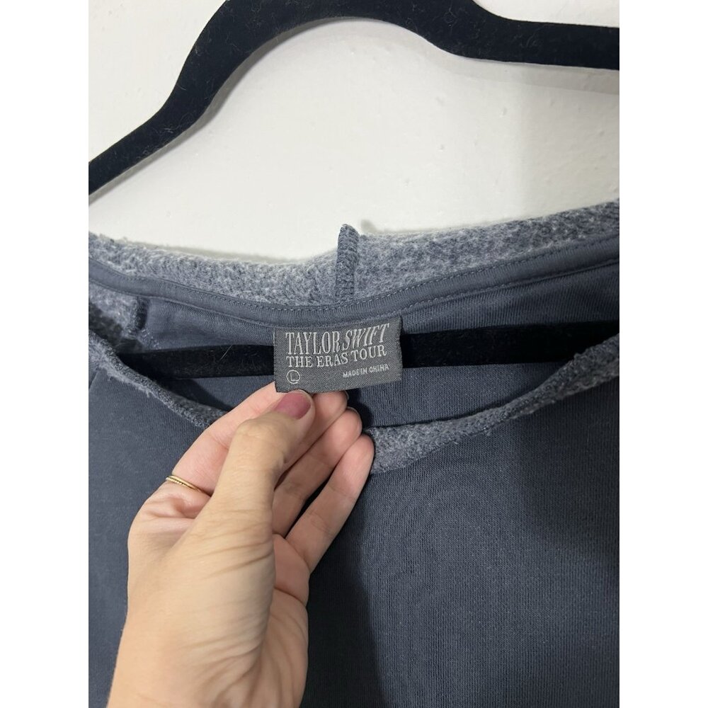 Taylor Swift Eras Tour Dark Gray Blue Sweatshirt Size Large 2023 2024 Pockets - Picture 6 of 15